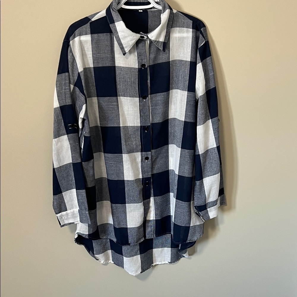 Women’s Lightweight Button-Up Shirt High Low Hem Blue & White Checked Size 3XL